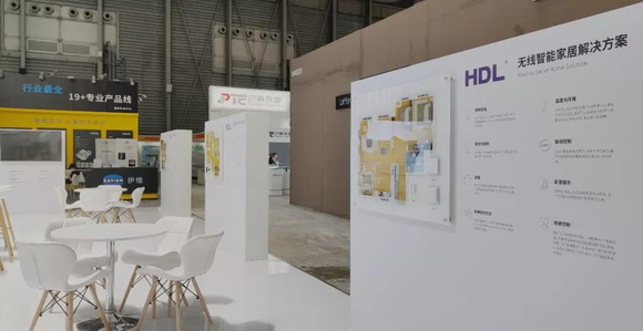 2_resize.jpg 2_resize.jpg