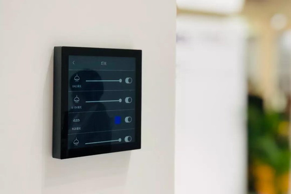 3_resize.jpg 3_resize.jpg