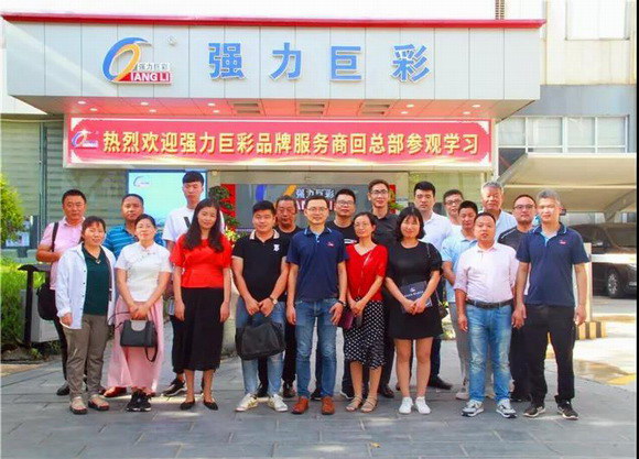 1_resize.jpg 1_resize.jpg