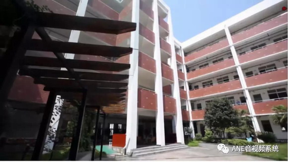 2_resize.jpg 2_resize.jpg