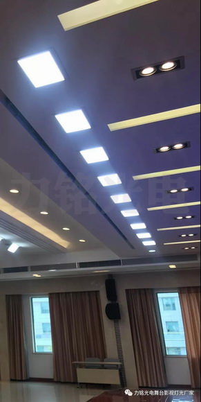 2_resize.jpg 2_resize.jpg