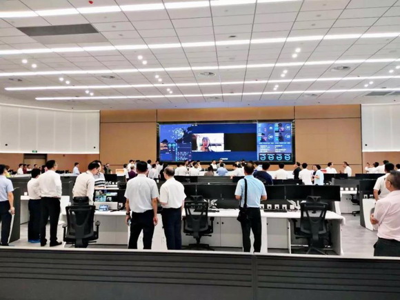 12_resize.jpg 12_resize.jpg