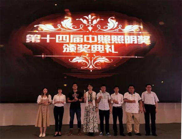 1_resize.jpg 1_resize.jpg