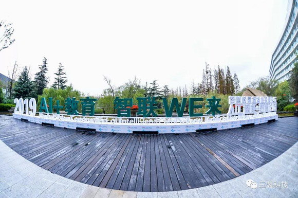 1_resize.jpg 1_resize.jpg