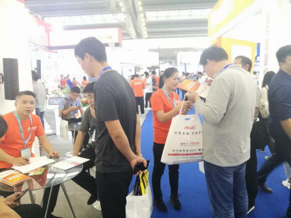 1_resize.jpg 1_resize.jpg